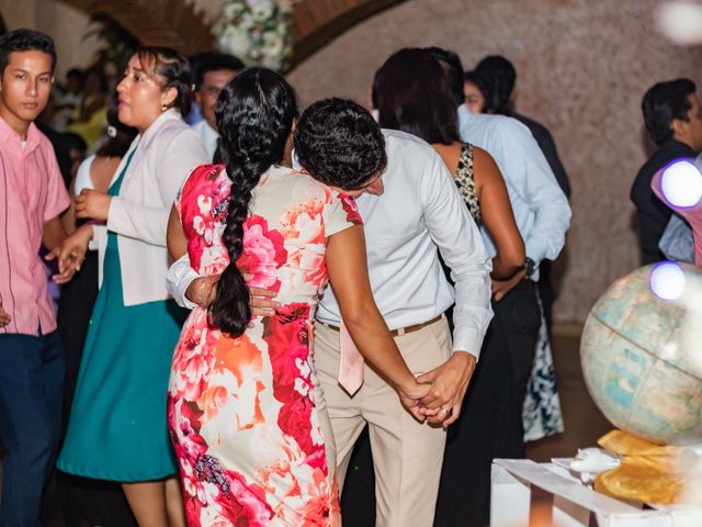 La boda de Luis  y Carolina  en Acapulco, Guerrero 62