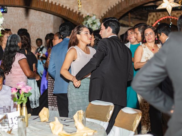 La boda de Luis  y Carolina  en Acapulco, Guerrero 63