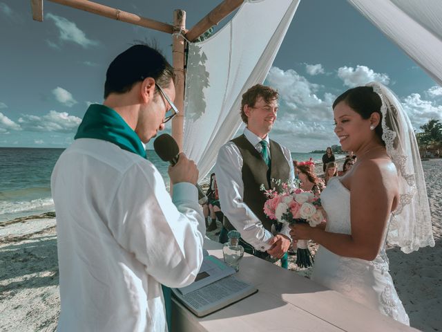 La boda de Scott y Angélica en Cancún, Quintana Roo 18