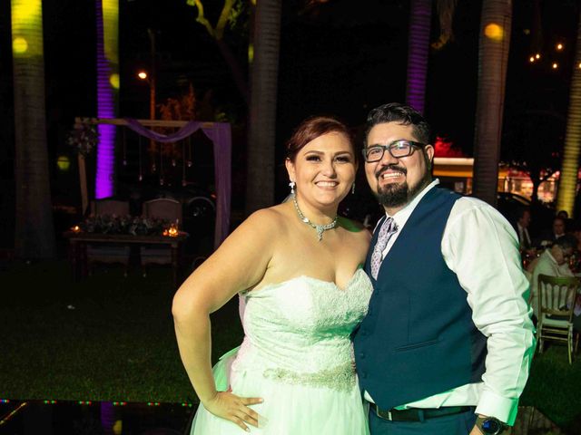 La boda de Oscar y Rubí en Colima, Colima 23