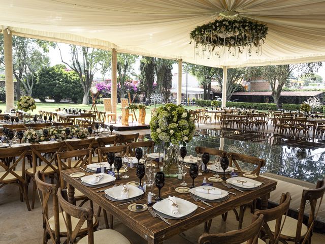 La boda de Alberto y Lulú en Coyoacán, Ciudad de México 6