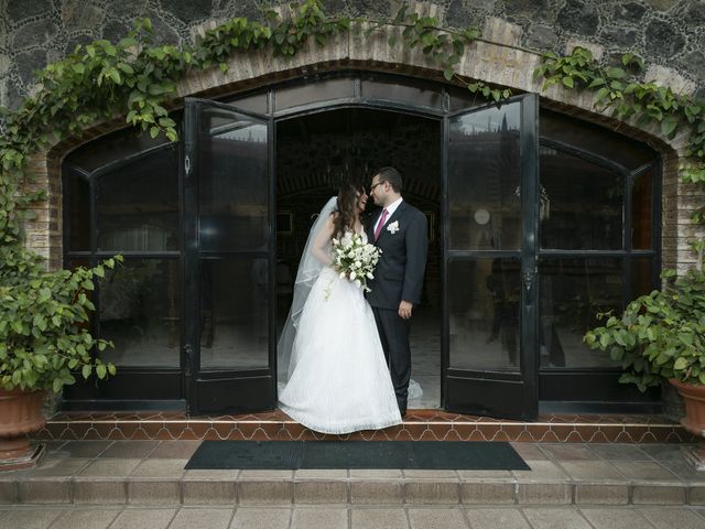 La boda de Alberto y Lulú en Coyoacán, Ciudad de México 15