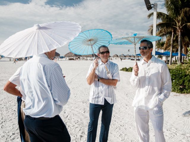 La boda de Anthony y Stephanie en Cancún, Quintana Roo 27