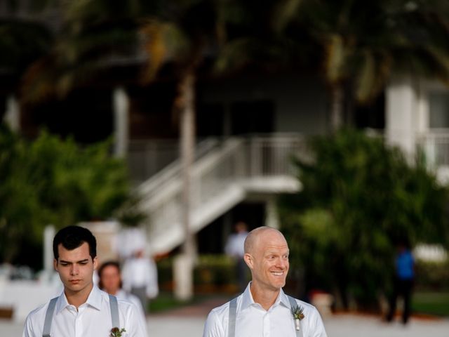 La boda de Anthony y Stephanie en Cancún, Quintana Roo 139