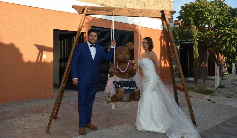 La boda de Jesús Ruiz  y Liz Márquez  en León, Guanajuato