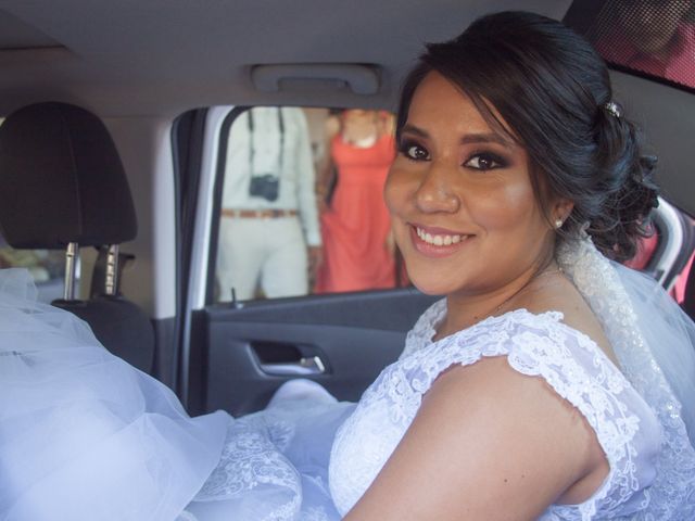 La boda de Alejandro y Angélica en Temixco, Morelos 12