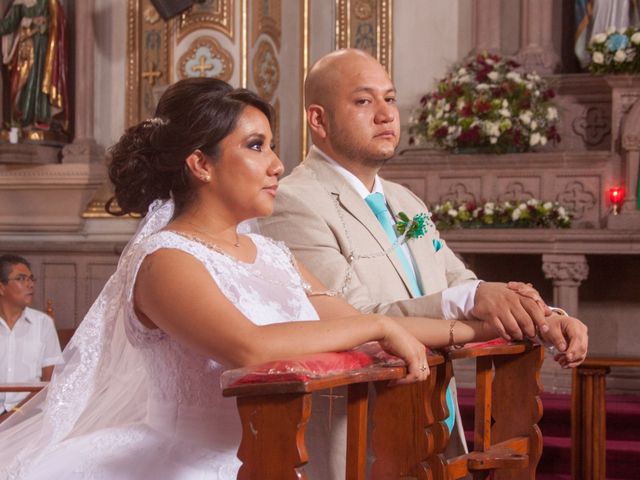 La boda de Alejandro y Angélica en Temixco, Morelos 31