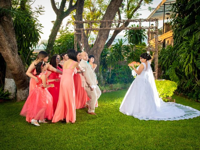 La boda de Alejandro y Angélica en Temixco, Morelos 66