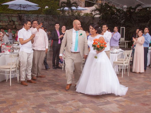 La boda de Alejandro y Angélica en Temixco, Morelos 70