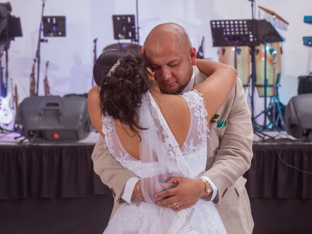 La boda de Alejandro y Angélica en Temixco, Morelos 71