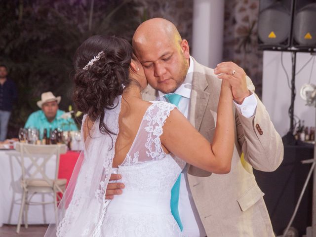 La boda de Alejandro y Angélica en Temixco, Morelos 85