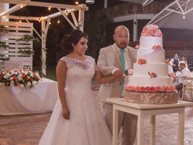 La boda de Alejandro y Angélica en Temixco, Morelos 89