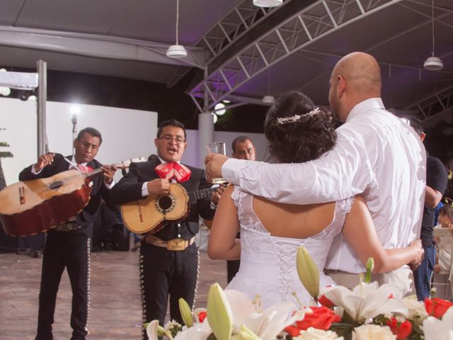 La boda de Alejandro y Angélica en Temixco, Morelos 126