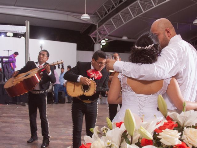 La boda de Alejandro y Angélica en Temixco, Morelos 127