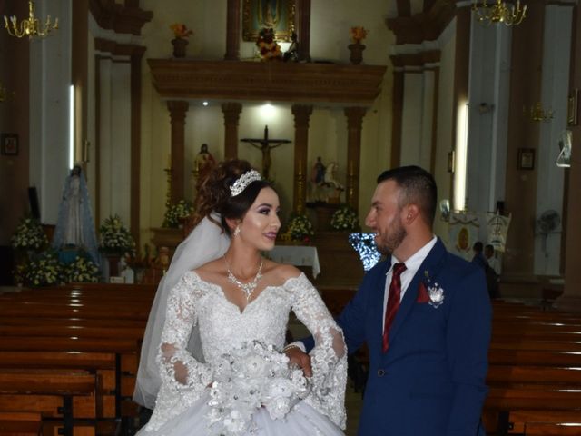 La boda de José  y Bertha en Coalcomán de Vázquez Pallares, Michoacán 4