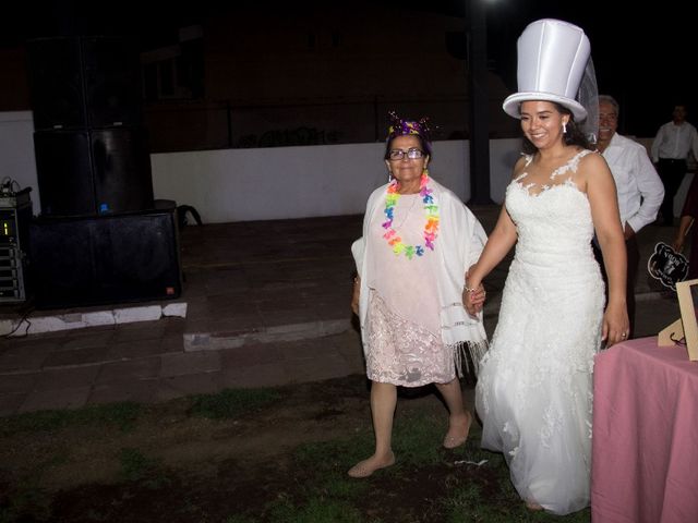 La boda de Ivan y Lizette en Manzanillo, Colima 22