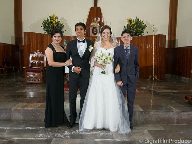 La boda de Hugo y Cecilia en Tepic, Nayarit 13