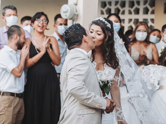 La boda de Raul y Sol en Coyuca de Benítez, Guerrero 26