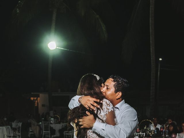 La boda de Raul y Sol en Coyuca de Benítez, Guerrero 32
