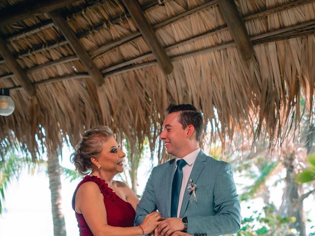 La boda de Stephanie y José en Acapulco, Guerrero 15