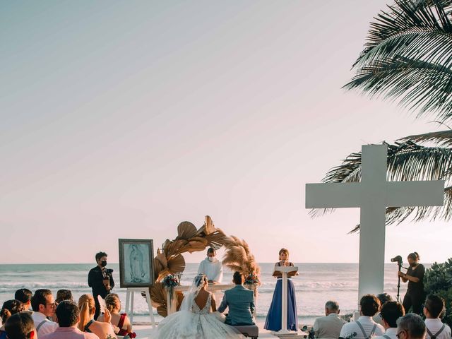 La boda de Stephanie y José en Acapulco, Guerrero 40