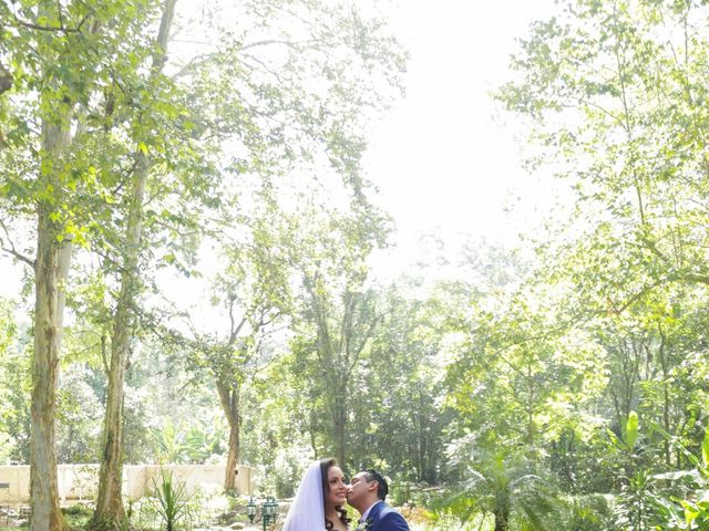 La boda de Anuar y Carolina  en Coatepec, Veracruz 21