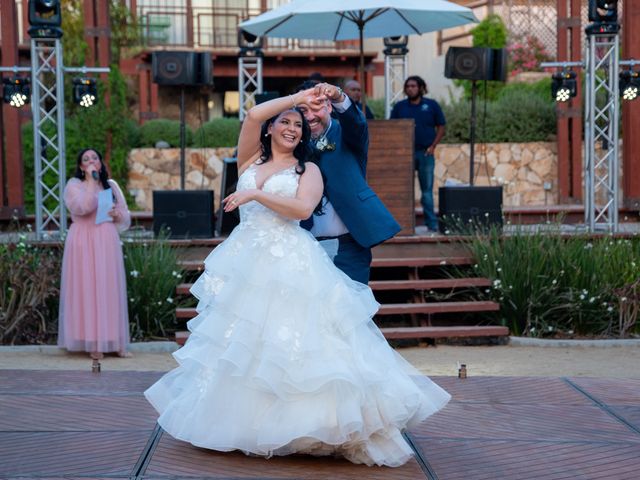 La boda de Carlos y Eli en Ensenada, Baja California 20