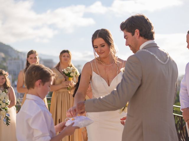 La boda de Hunter y Paris en Puerto Vallarta, Jalisco 26