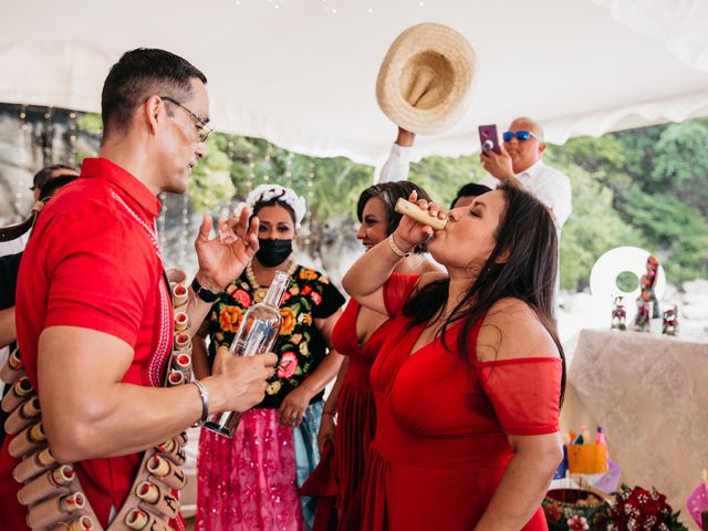La boda de Edgar y Guadalupe en Huatulco, Oaxaca 67