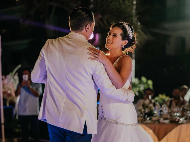 La boda de Thania y Douglas en Acapulco, Guerrero 86