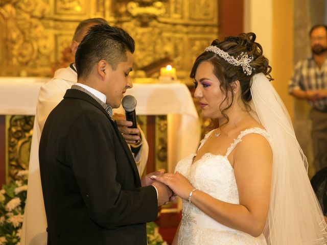 La boda de Jesús y Mariana en Álvaro Obregón, Ciudad de México 41