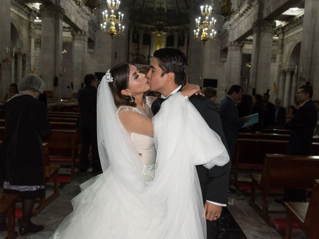 La boda de Luis y Sandy en Toluca, Estado México 28