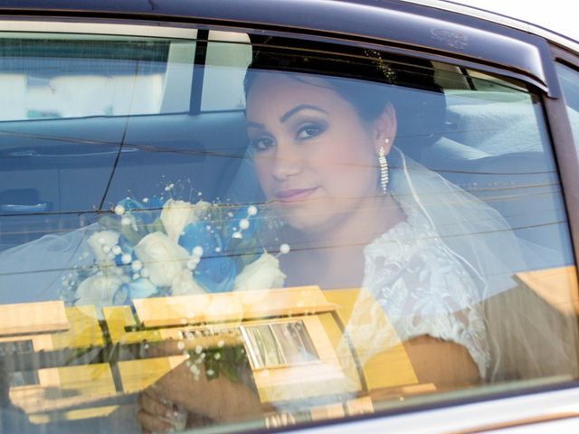 La boda de Efren y Cinthia en Tijuana, Baja California 13