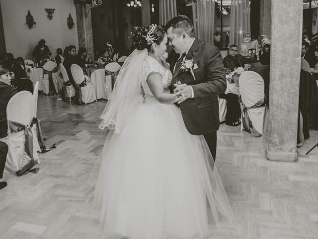 La boda de Efren y Cinthia en Tijuana, Baja California 31