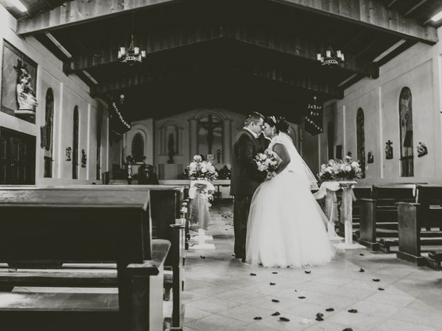 La boda de Efren y Cinthia en Tijuana, Baja California 44