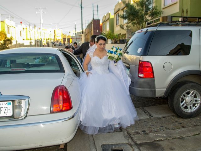 La boda de Efren y Cinthia en Tijuana, Baja California 60