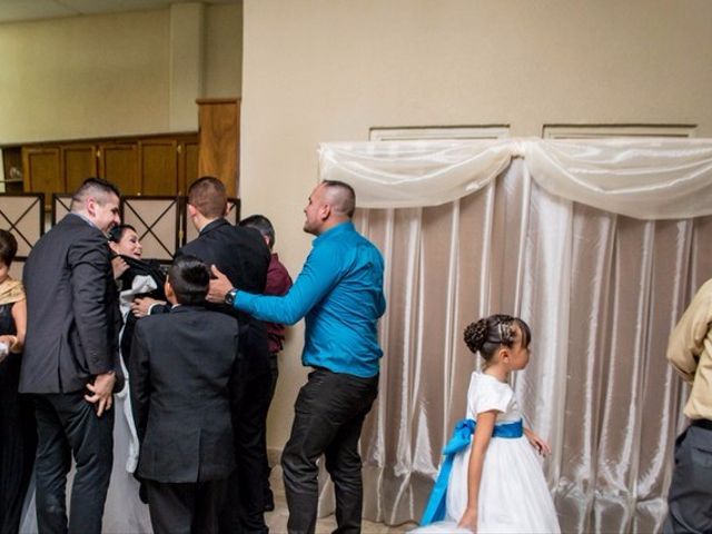La boda de Efren y Cinthia en Tijuana, Baja California 112