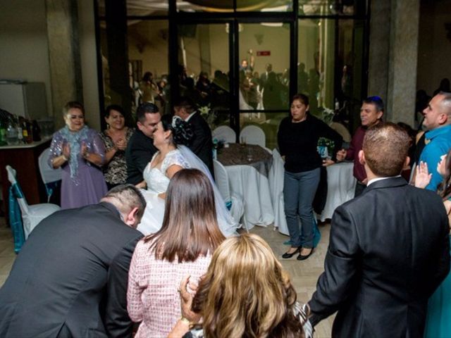 La boda de Efren y Cinthia en Tijuana, Baja California 115