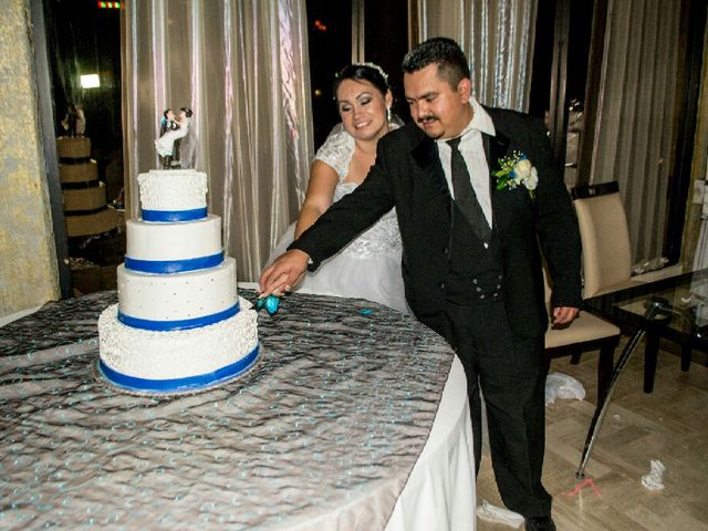 La boda de Efren y Cinthia en Tijuana, Baja California 143