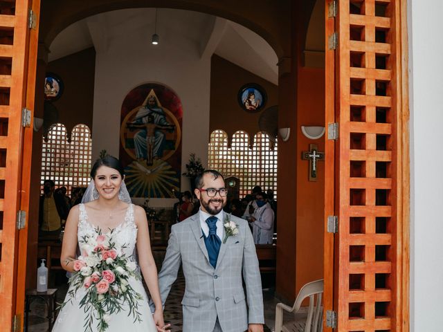 La boda de Fernando y Elizabeth en Nuevo Vallarta, Nayarit 37