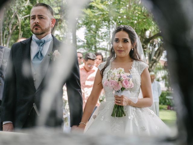 La boda de César y Elisa en Xochitepec, Morelos 16