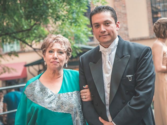 La boda de Miguel y Elsa en Coyoacán, Ciudad de México 4