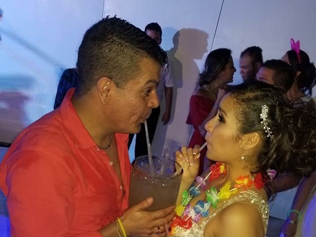 La boda de Carlos  y Yadira en Puerto Vallarta, Jalisco 11