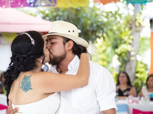 La boda de Alfonso y Fátima en Xochimilco, Ciudad de México 2