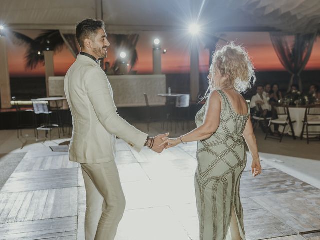 La boda de Giselle y Alan en Mazatlán, Sinaloa 23