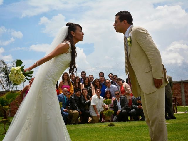 La boda de Edgar Sánchez y Tania Guel en Tecámac, Estado México 5