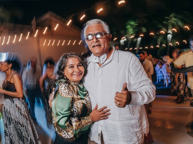 La boda de Andrea y Marco en Acapulco, Guerrero 57