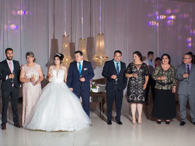 La boda de Karina  y Dennis  en Hidalgo, Michoacán 15