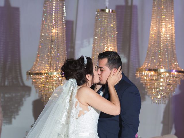La boda de Karina  y Dennis  en Hidalgo, Michoacán 17
