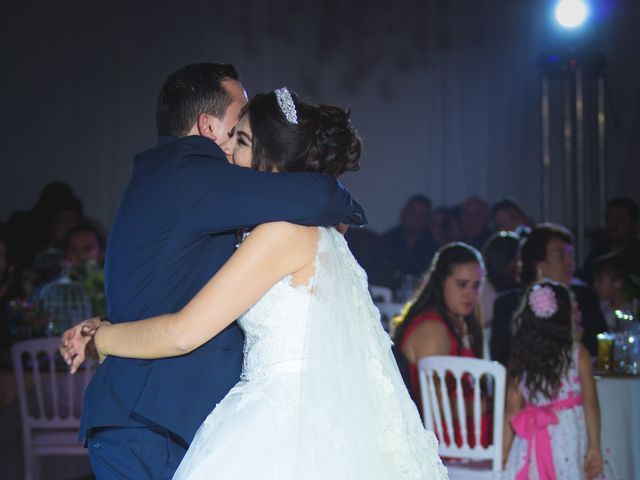 La boda de Karina  y Dennis  en Hidalgo, Michoacán 19